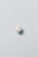 Jellyfish Peptide × Antioxidant Serum glossy texture swatch — Aliangé peptide antioxidant formula